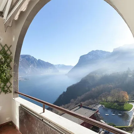 Belvilla By Oyo In Apartment